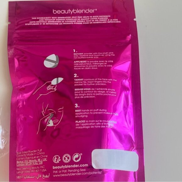 Laura Mercier Beauty Blender Powder Puffs - Picture 3 of 4